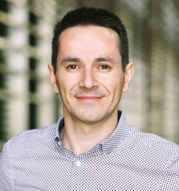 Head shot of Prof. Thomas D. Anthopoulos 